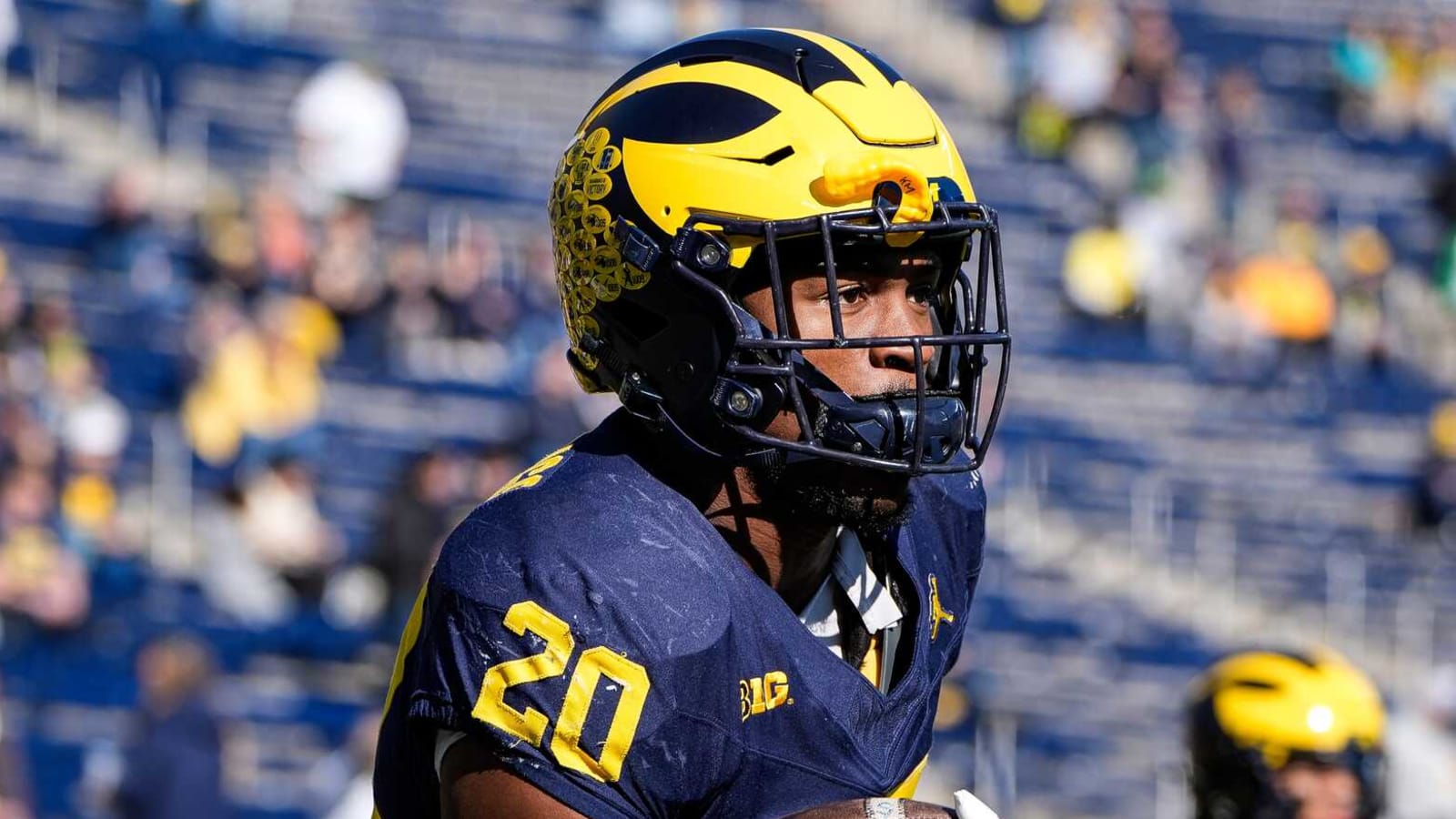 Watch: Michigan capitalizes on early Ohio State turnover in The Game