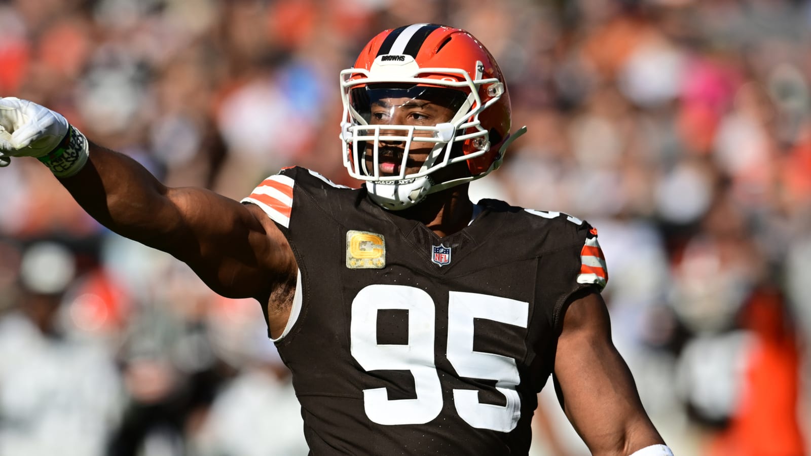 Myles Garrett reportedly sends message to Browns after latest trade comments