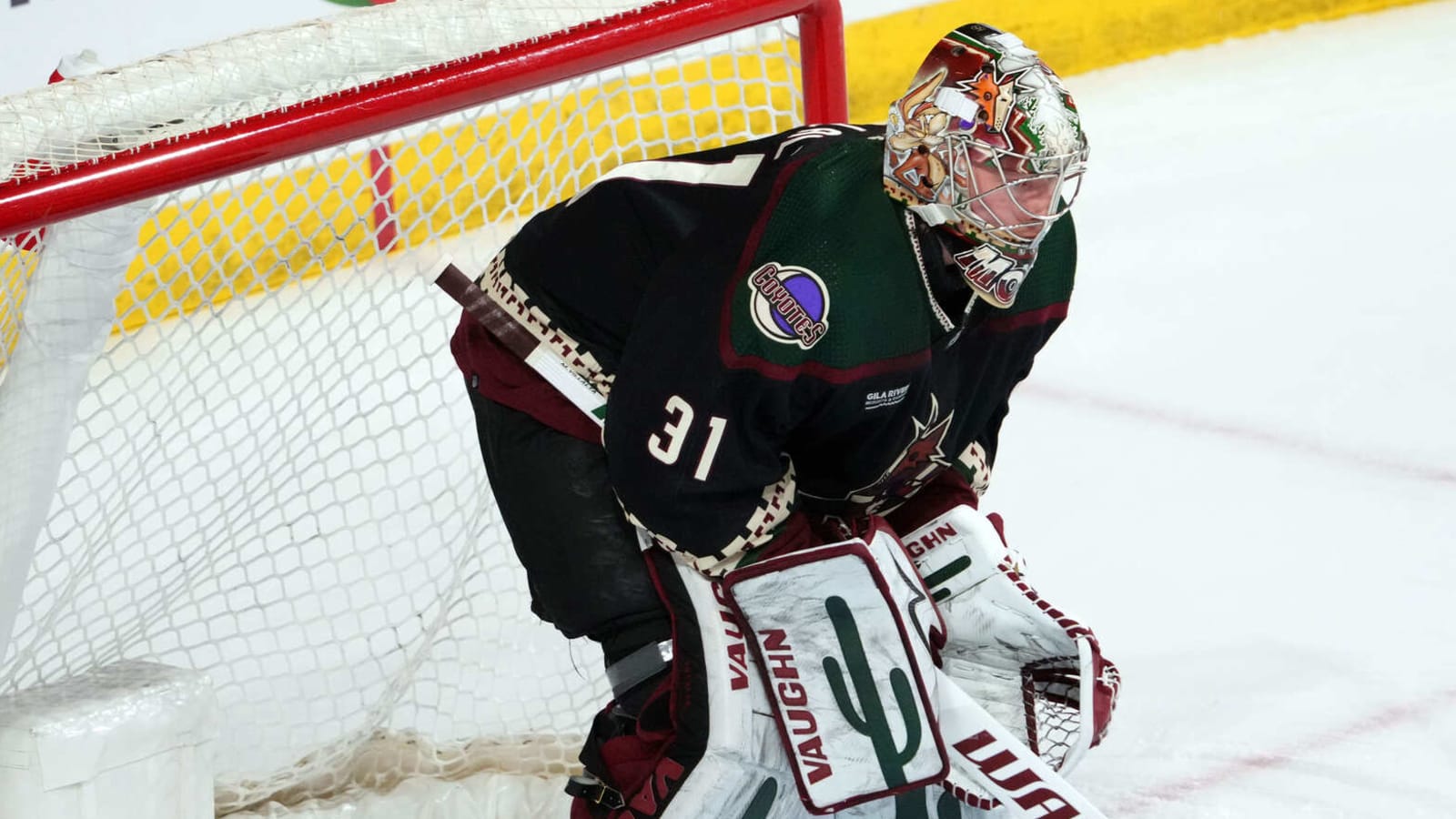 Utah Hockey Clubs signs netminder who led AHL in wins