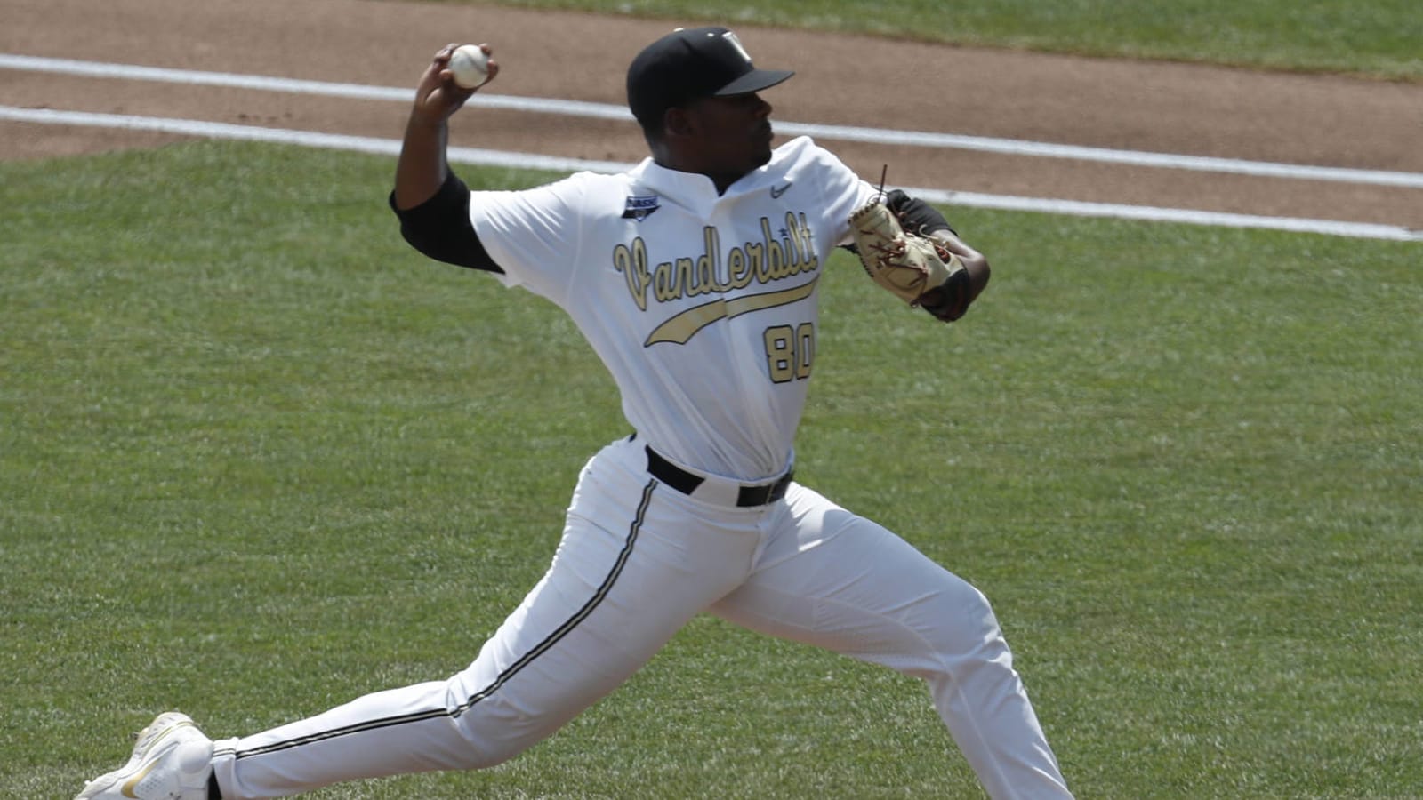 Vandy reaches CWS finals after NC State game canceled due to COVID