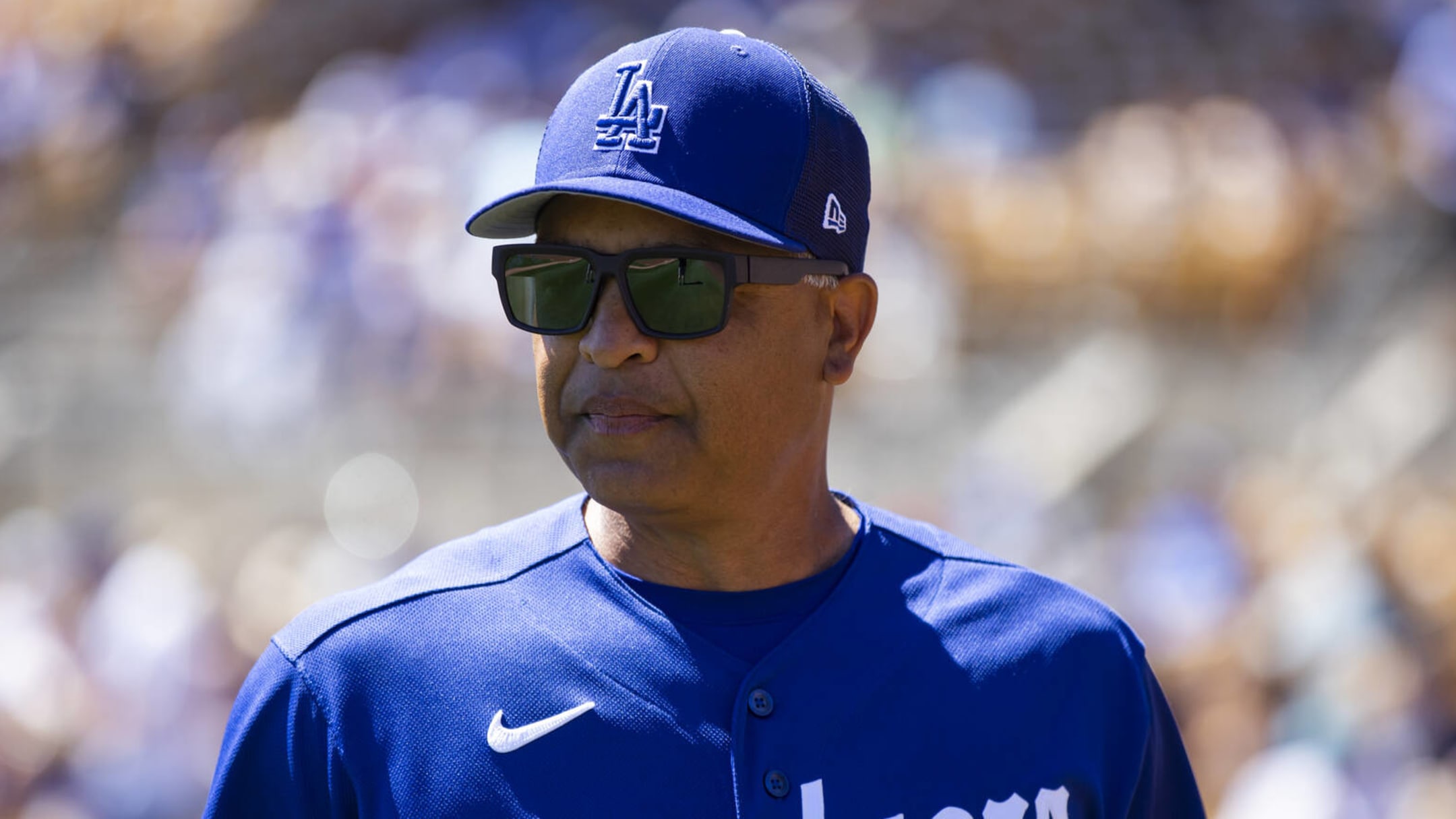 Dodgers' Dave Roberts guarantees World Series win