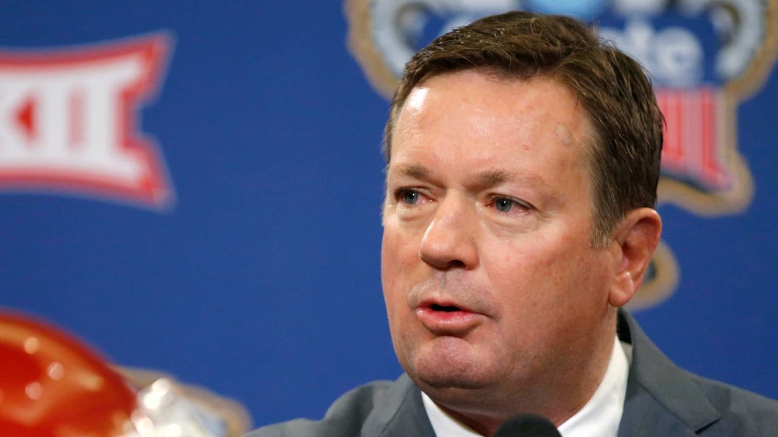 Bob Stoops issues non-denial when asked about USC rumors