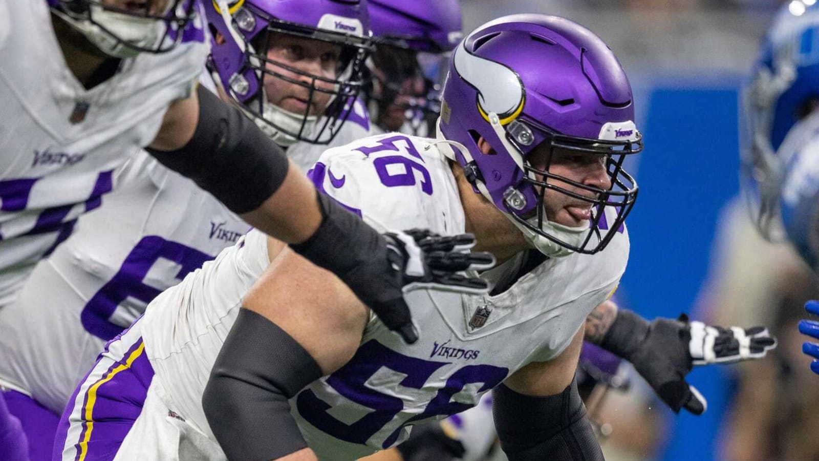 Bradbury Gives Patriots Some Toughness Up Front