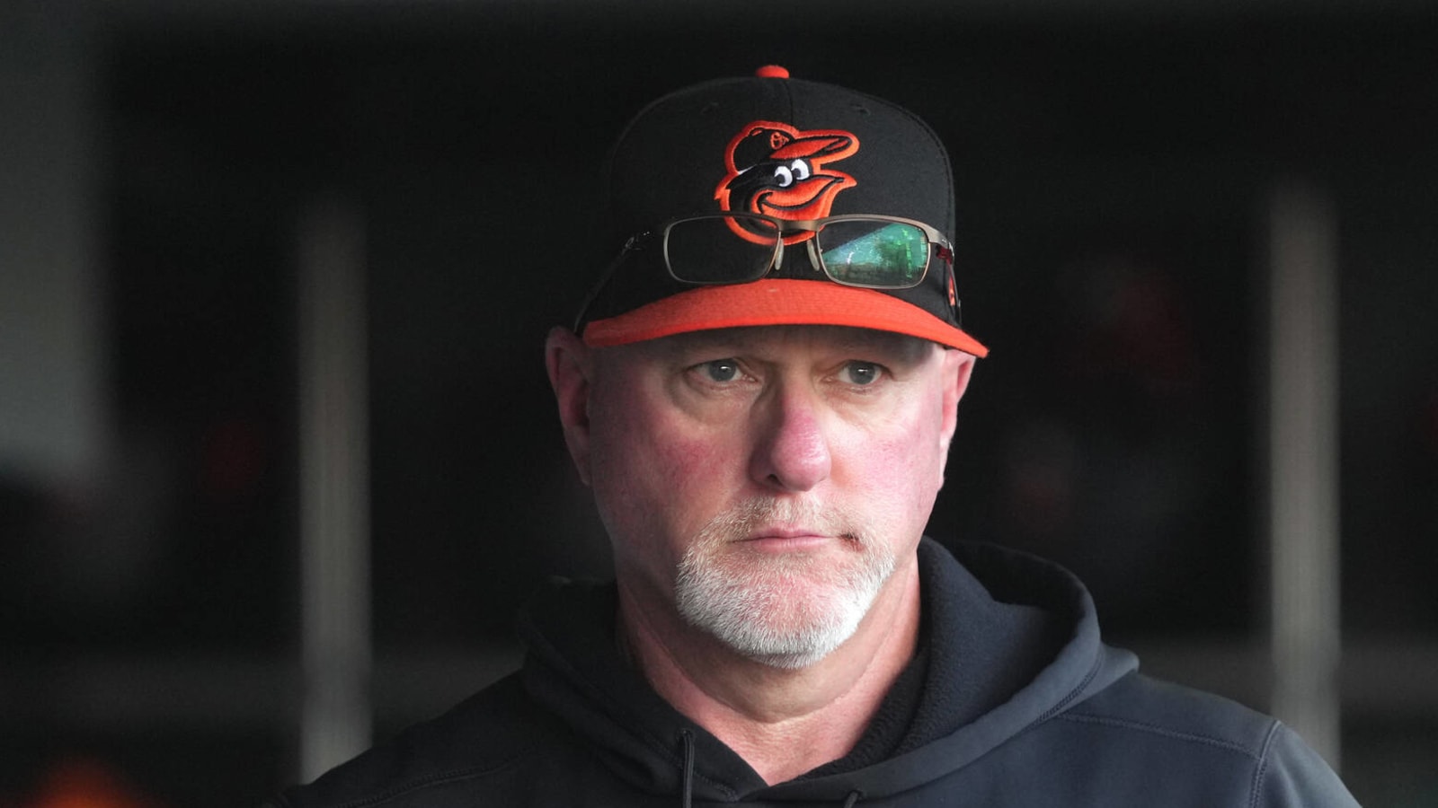 Cubs to hire Darren Holmes as bullpen coach