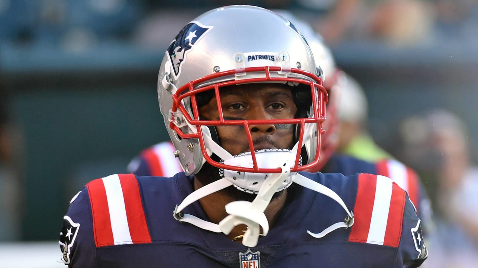 Patriots RB James White carted off with hip injury