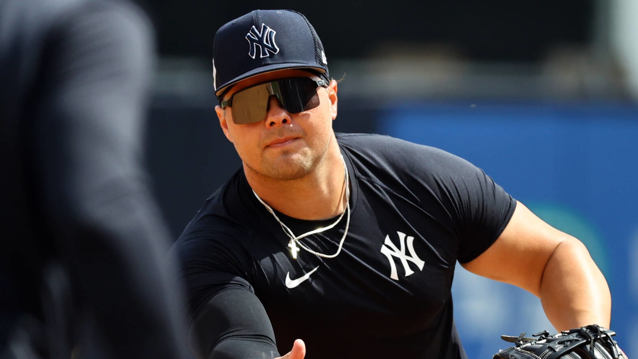 MLB on X: The Padres acquire 1B/DH Luke Voit from the Yankees for RHP  Justin Lange.  / X