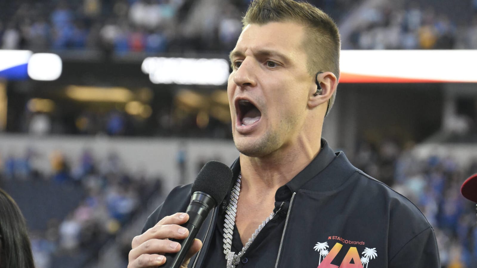 Watch: Gronkowski plays 'recruiter' for Belichick and UNC