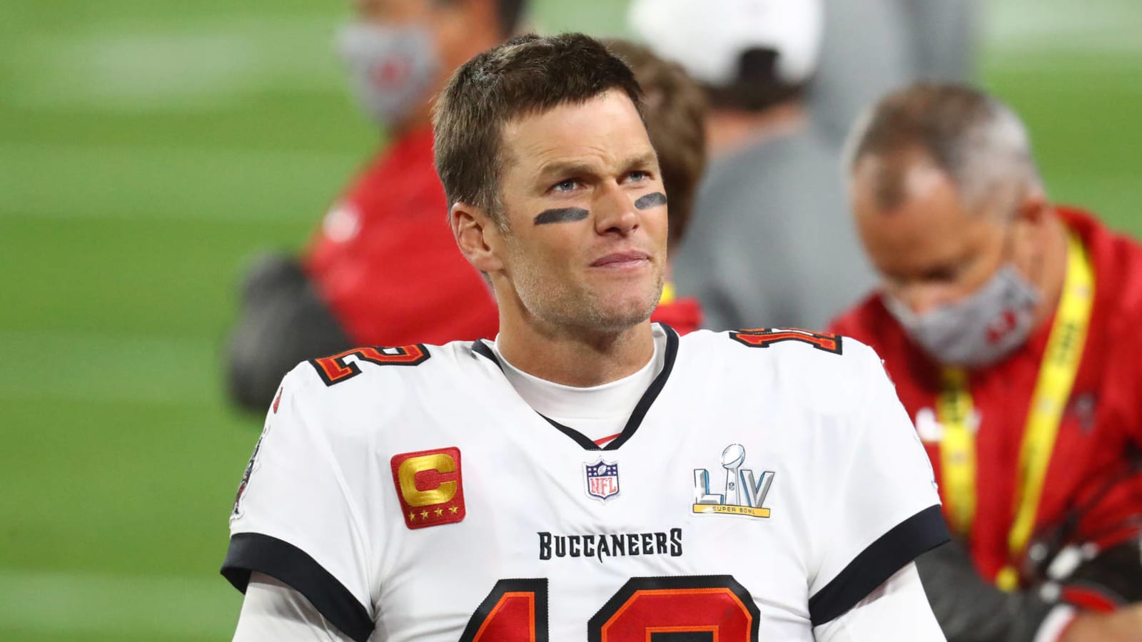 NFL doesn't comment on Bucs not disclosing Brady's injury
