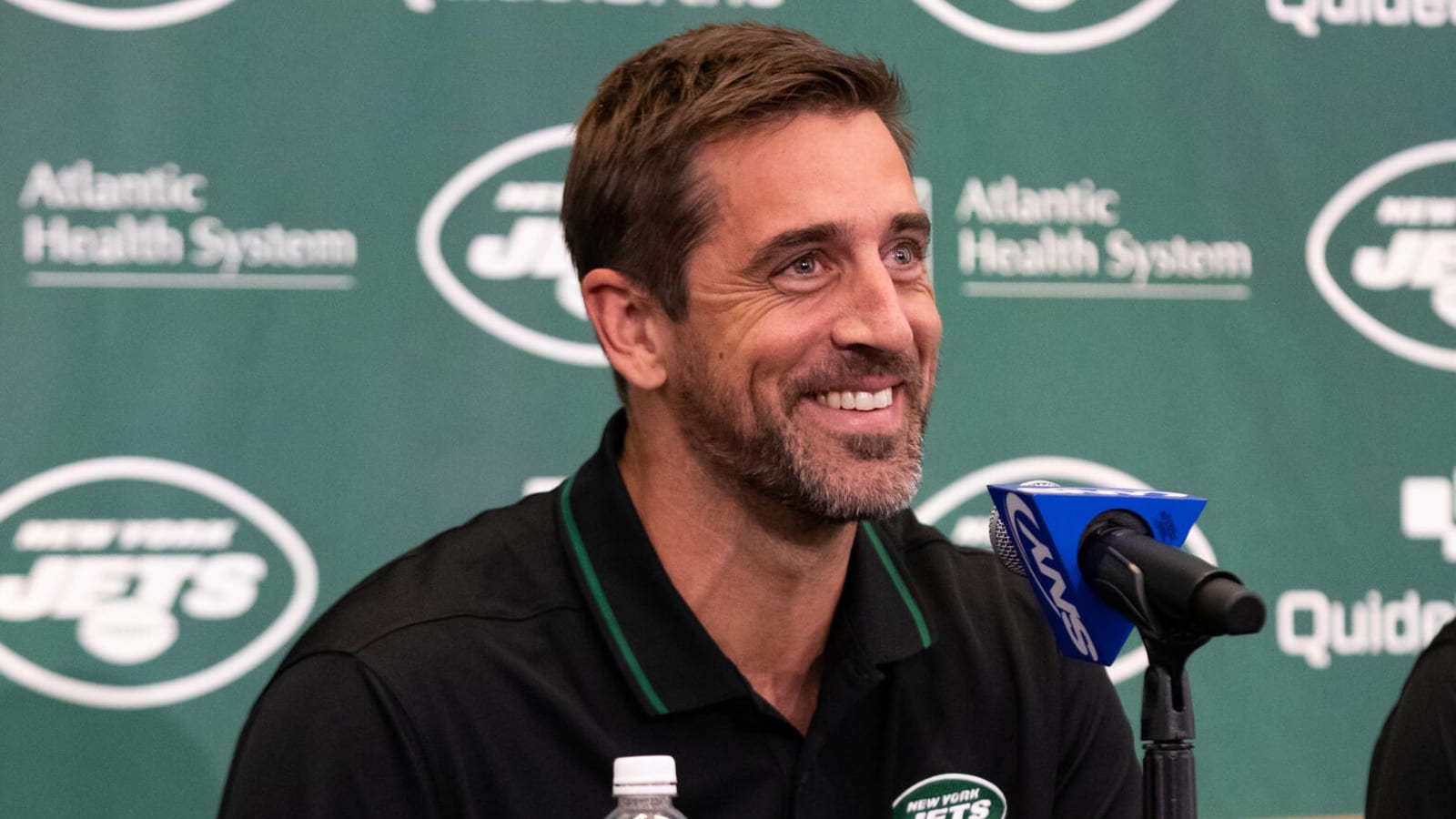 Jets' Aaron Rodgers addresses playing future