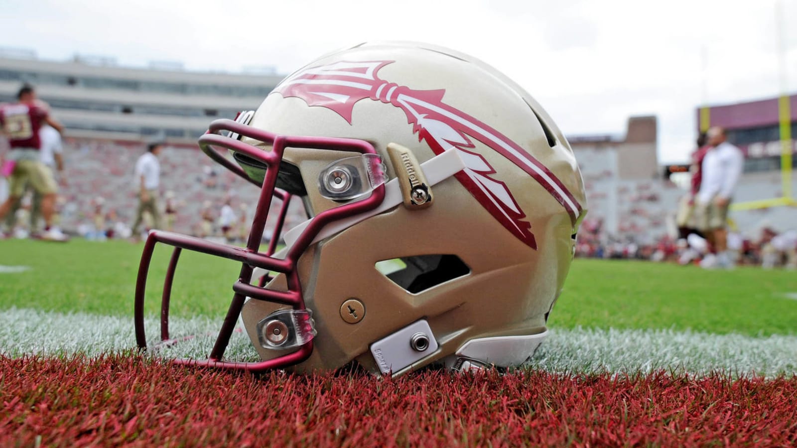 Watch: Florida State hosts recruits minutes after dead period ends