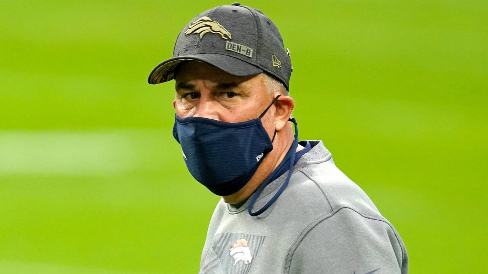 Vic Fangio throws Broncos QBs under the bus