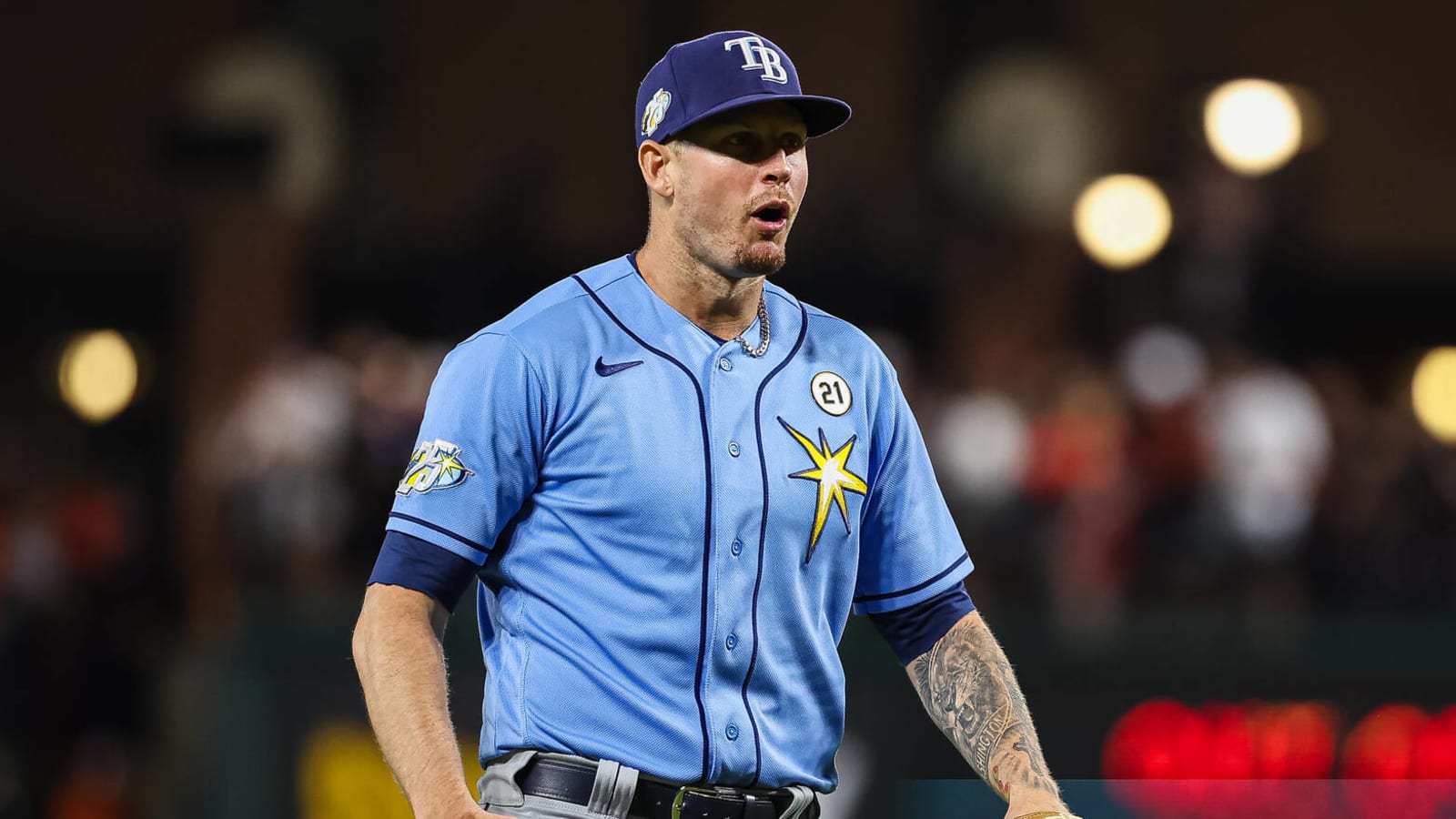 Rays re-sign former All-Star reliever