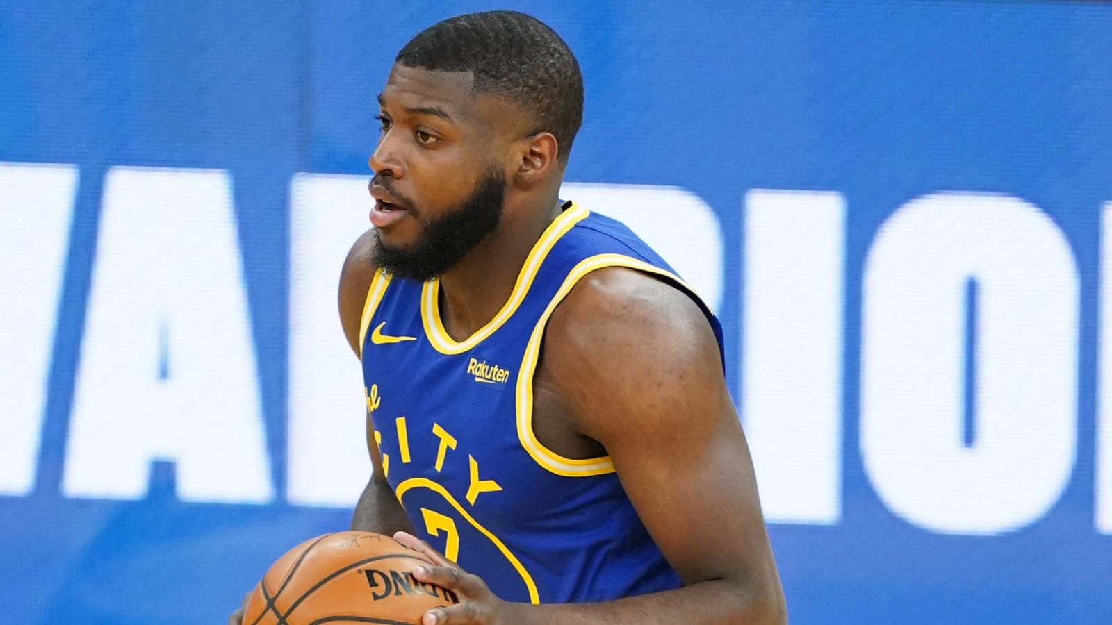 Warriors trade Eric Paschall to Jazz