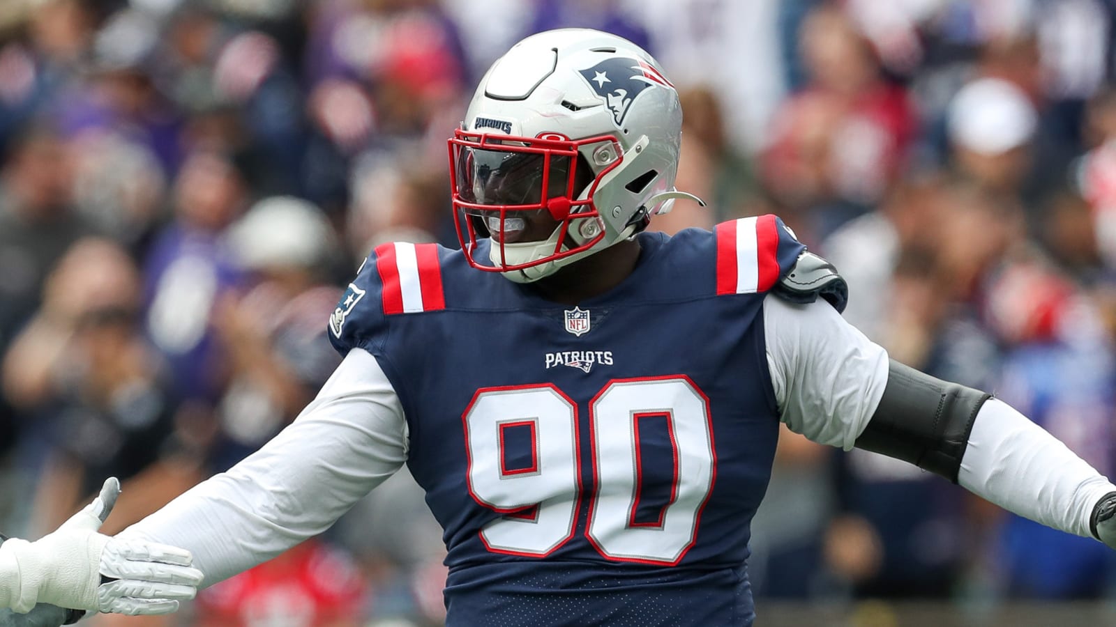 Patriots defensive standout sidelined with blood clot issue