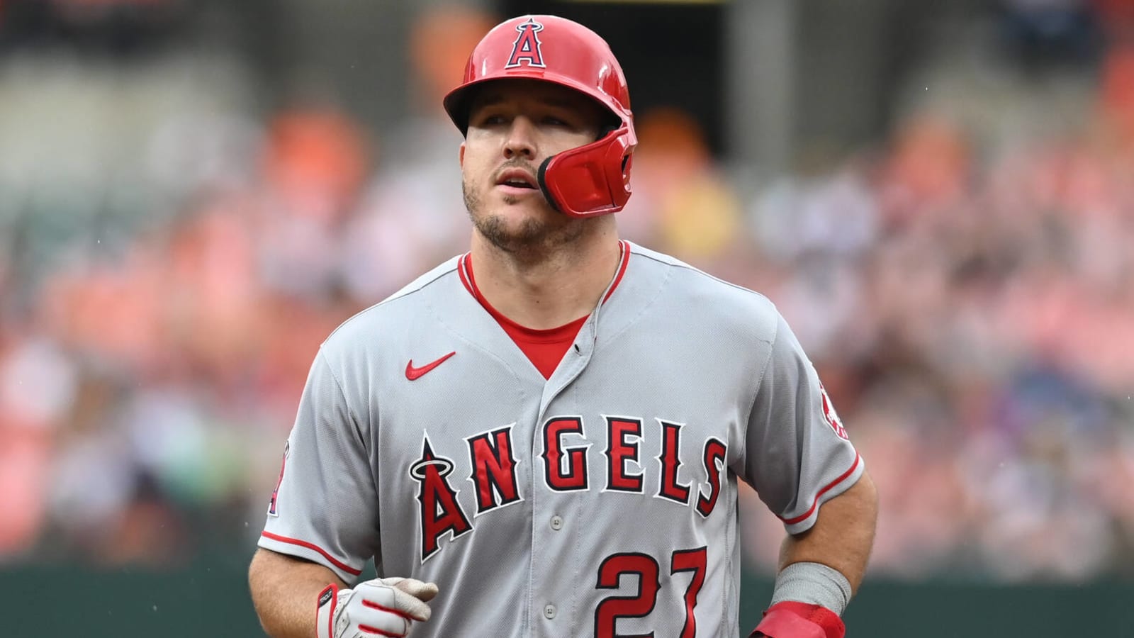 Los Angeles Angles' Mike Trout walked into the batting cage during