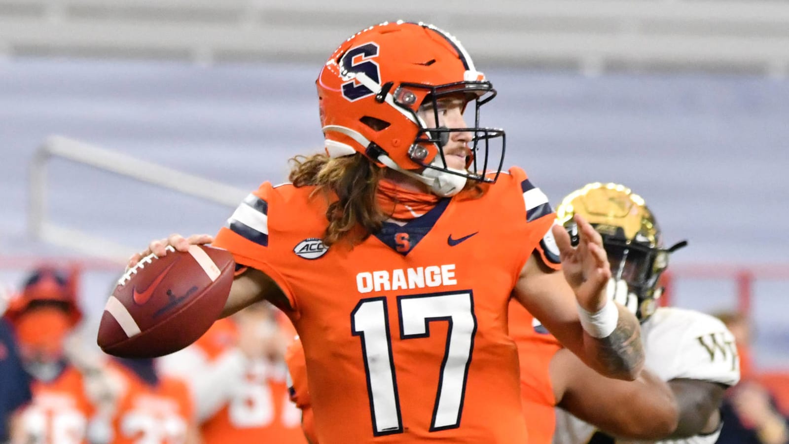 Syracuse QB had awful mental lapse on final play of loss
