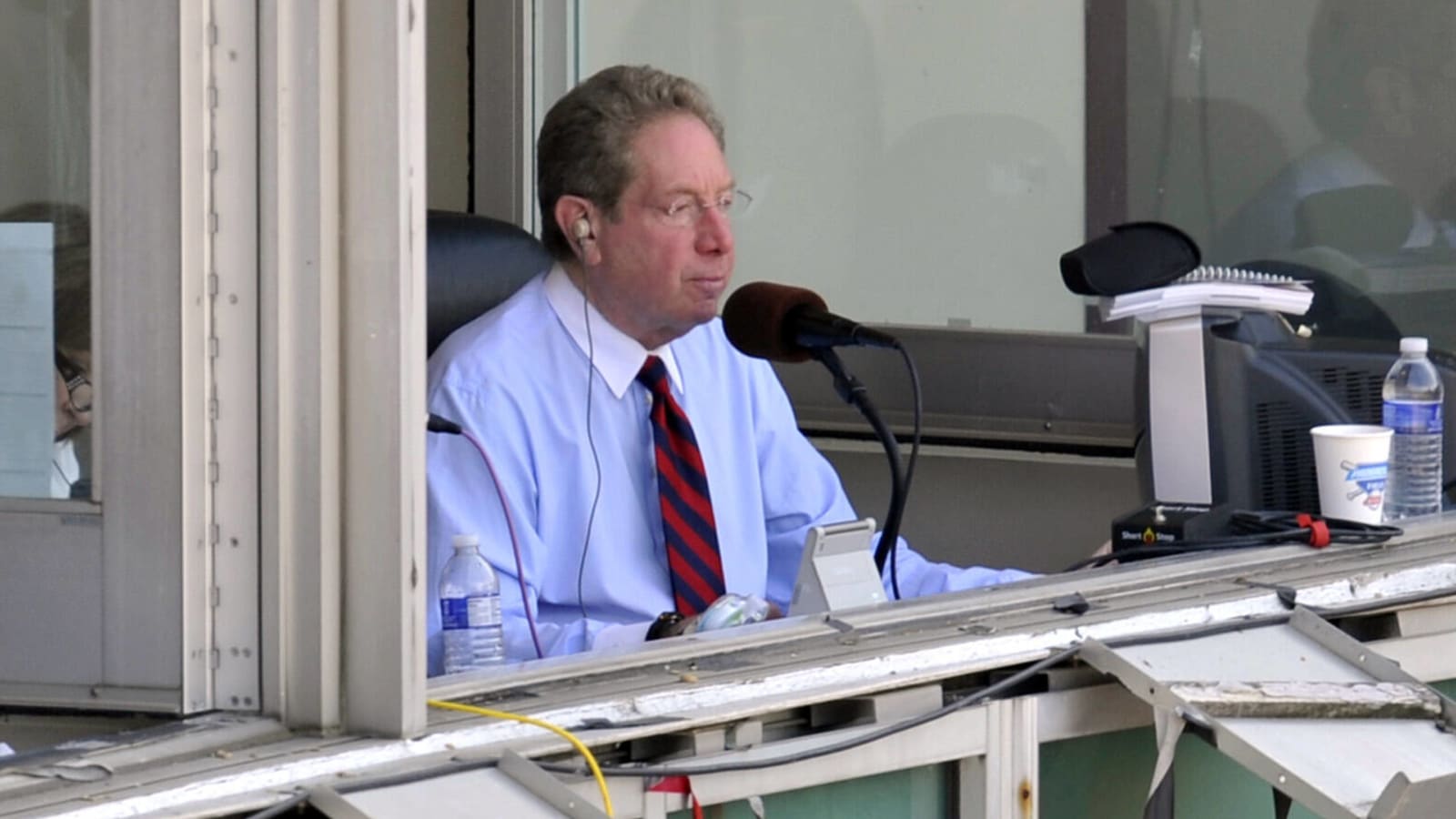 Yankees announcer to address future amid retirement rumors Yardbarker