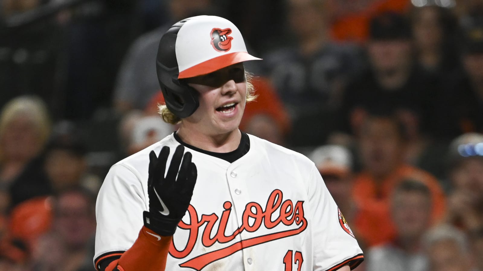 Benches clear between YankeesOrioles after Heston Kjerstad hit in head