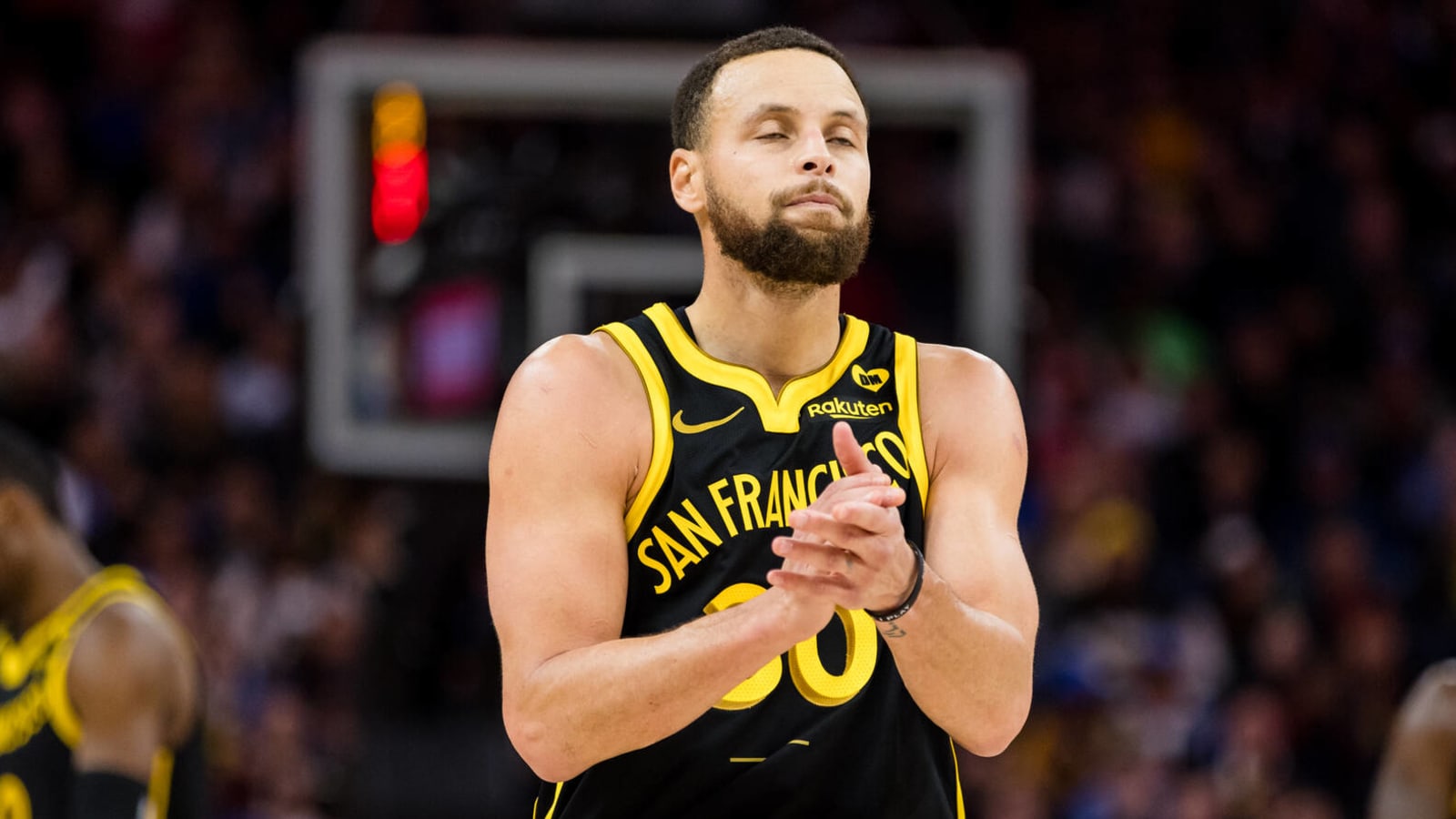 Stephen Curry Reacts to Warriors' Reported Interest in LeBron James