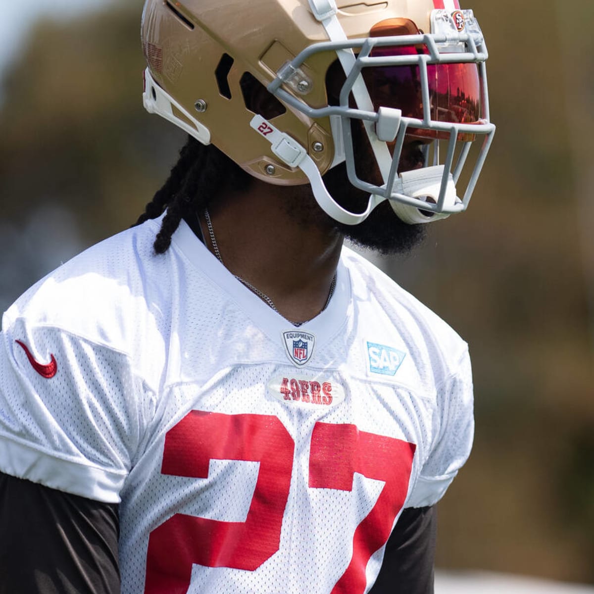 San Francisco 49ers sign DB Dontae Johnson to practice squad