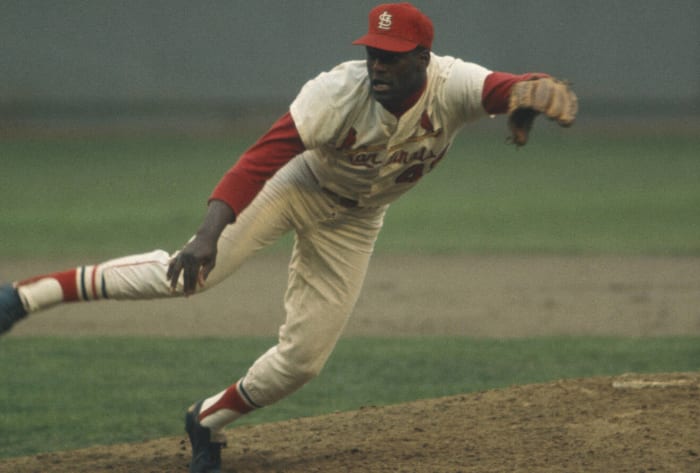 Bob Gibson gets into the HOF 42 years ago today.