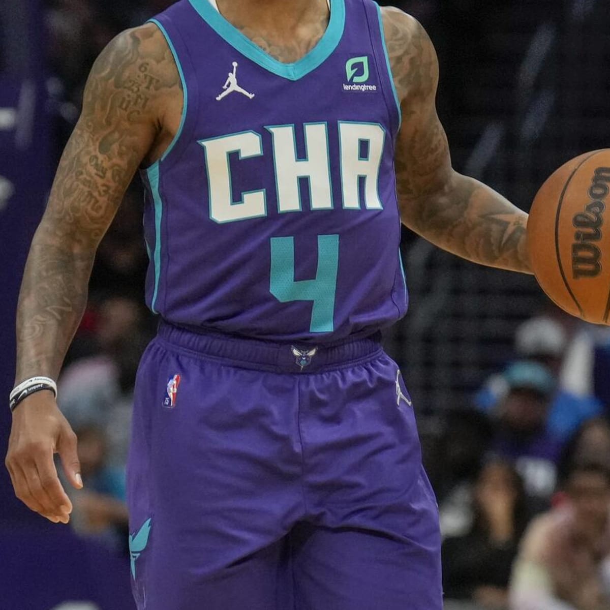 Veteran guard Isaiah Thomas signs with Hornets for rest of 2021-22
