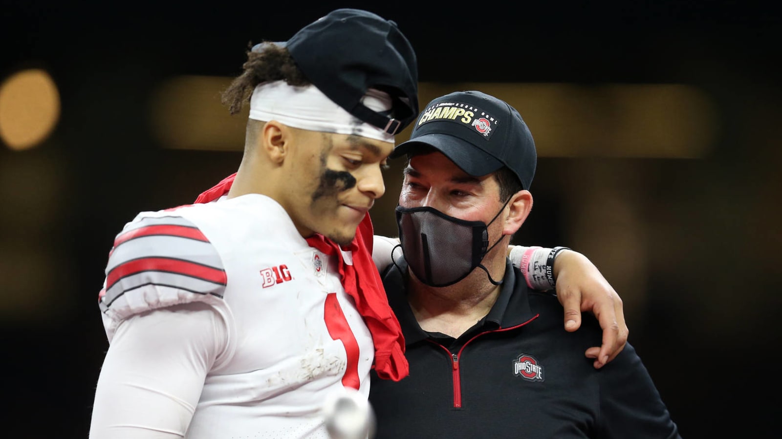 Justin Fields had great message for Ryan Day after ribs injury