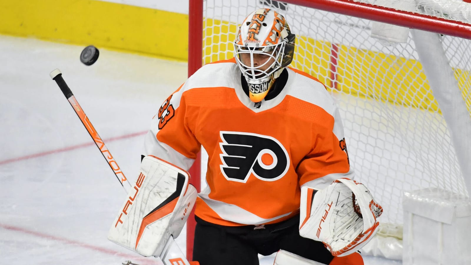 Examining the Philadelphia Flyers’ goalie depth