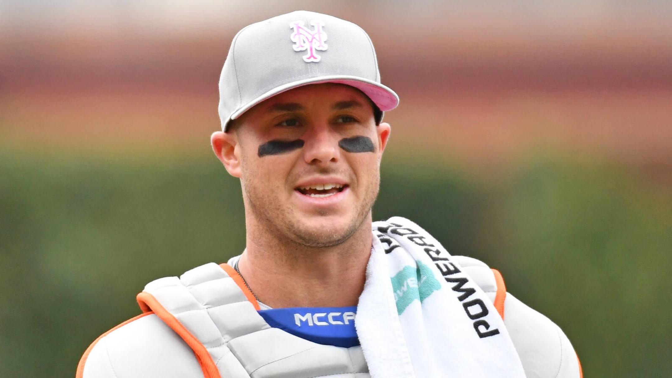 Mets catcher James McCann headed back to IL with oblique strain