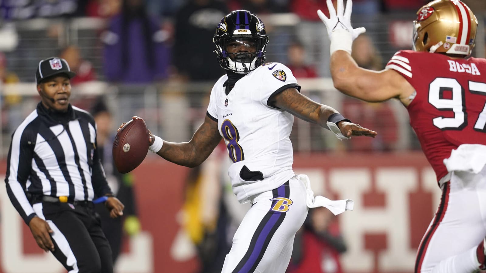 Watch: 49ers, referee force Lamar Jackson into safety