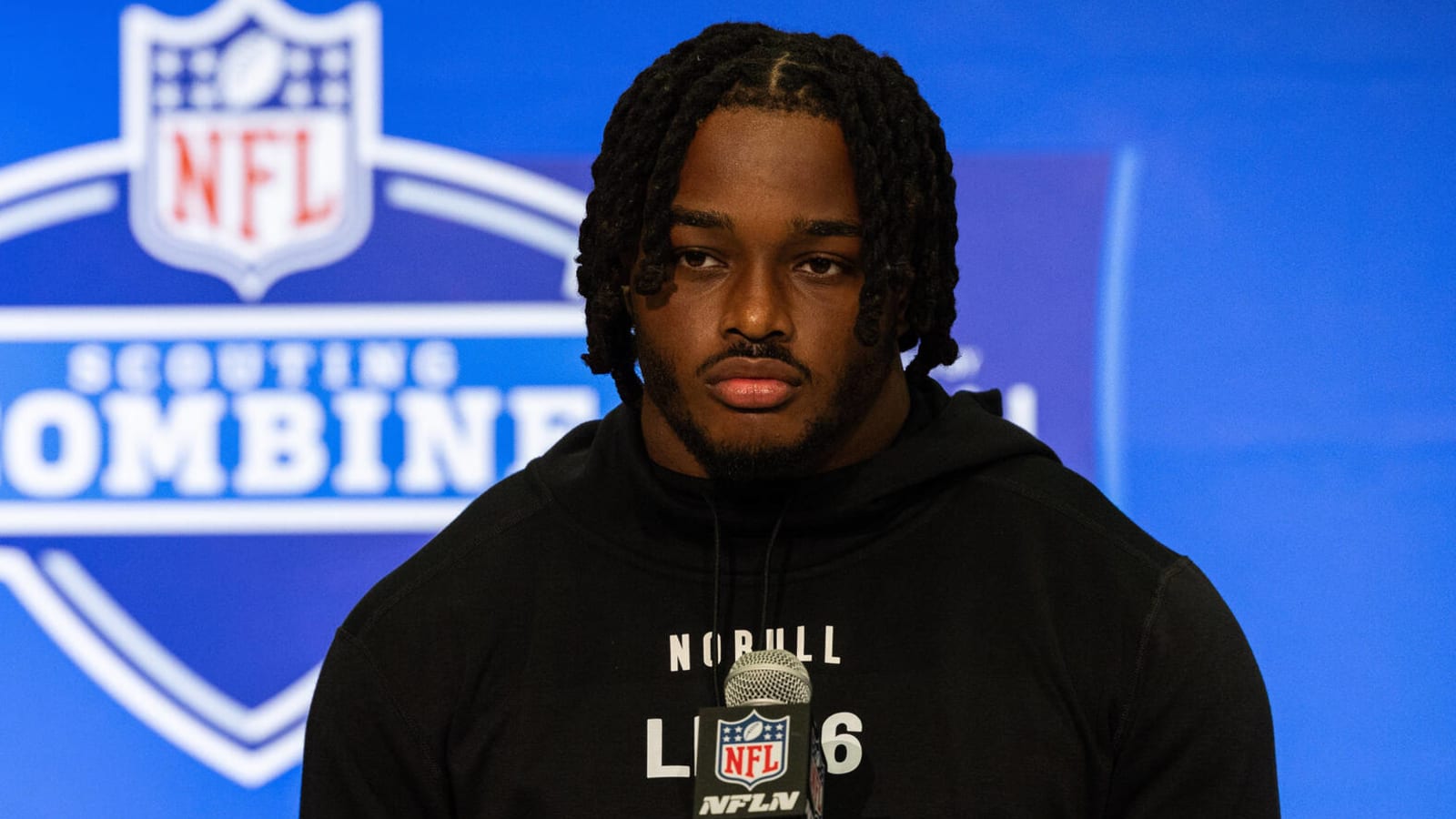 Potential top Falcons draft pick compared to Vic Beasley