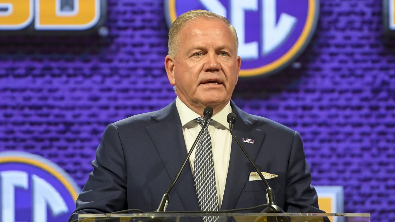 LSU's Brian Kelly has message for team amid rough season