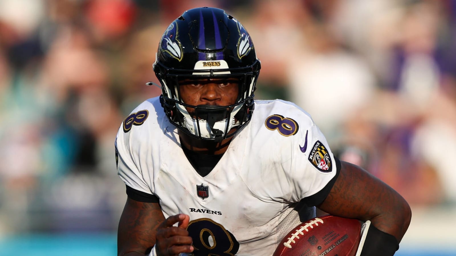 Lamar Jackson willing to take drastic step in contract standoff?