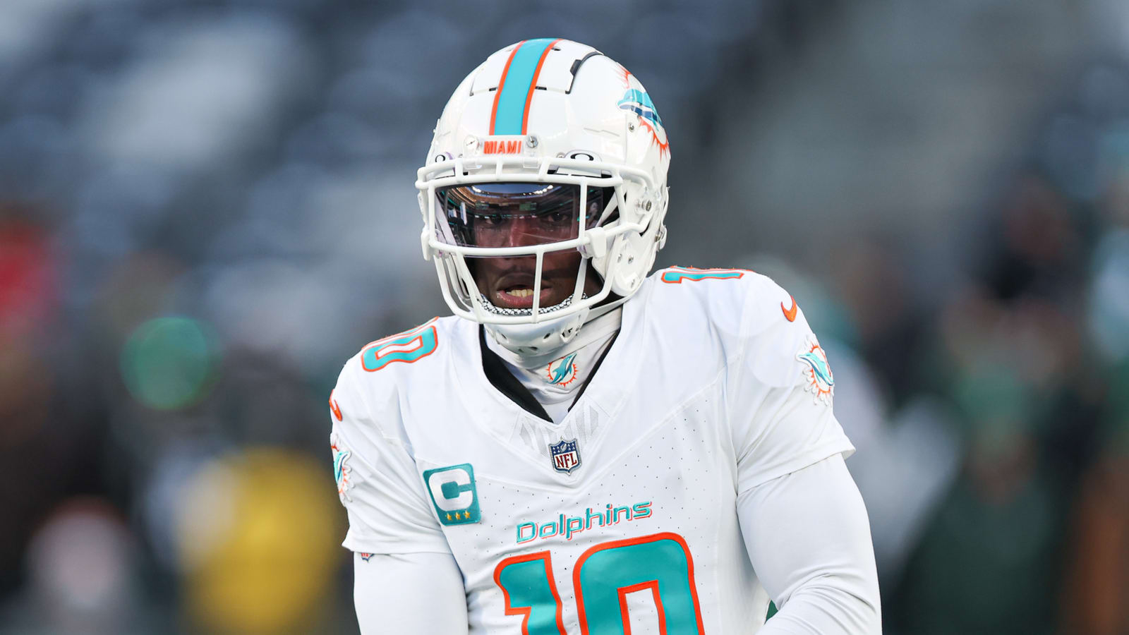 Tyreek Hill makes clear statement on future with Dolphins