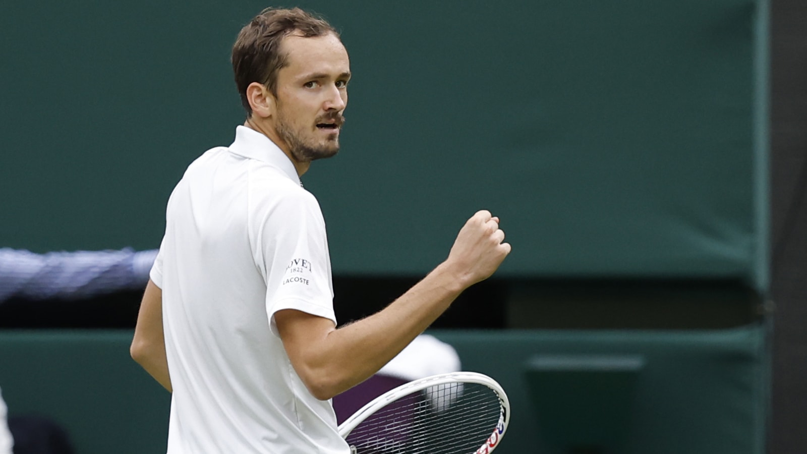 Carlos Alcaraz tames Daniil Medvedev to seal Wimbledon final return