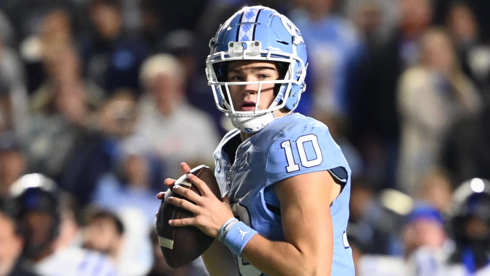 Patriots giving Drake Maye chance to compete for QB1 job