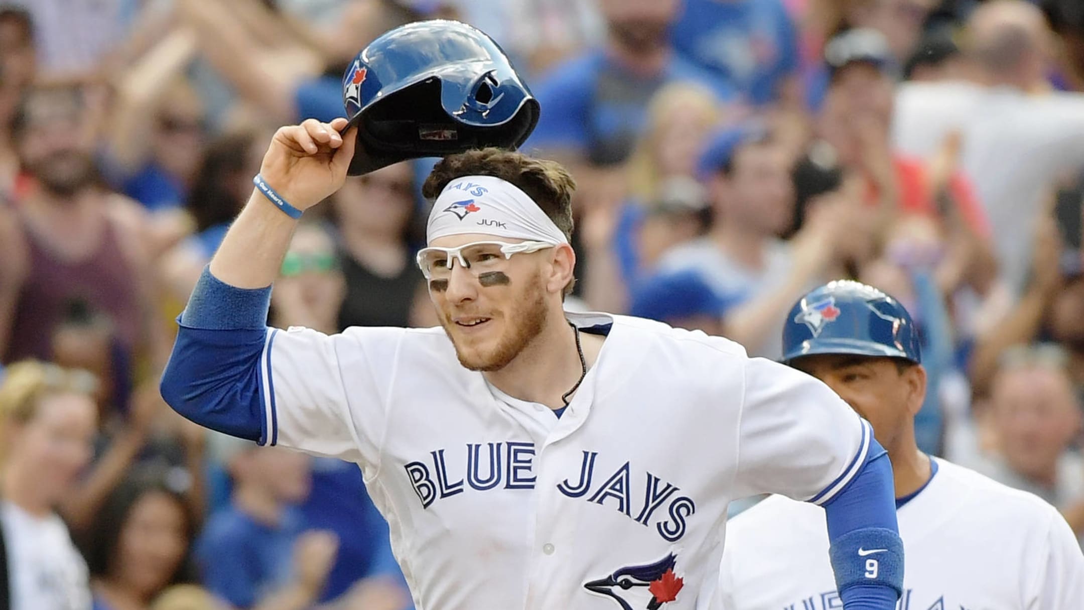 Danny Jansen hits 3-run double as Blue Jays complete sweep, beat  Diamondbacks 7-5, The Daily Courier