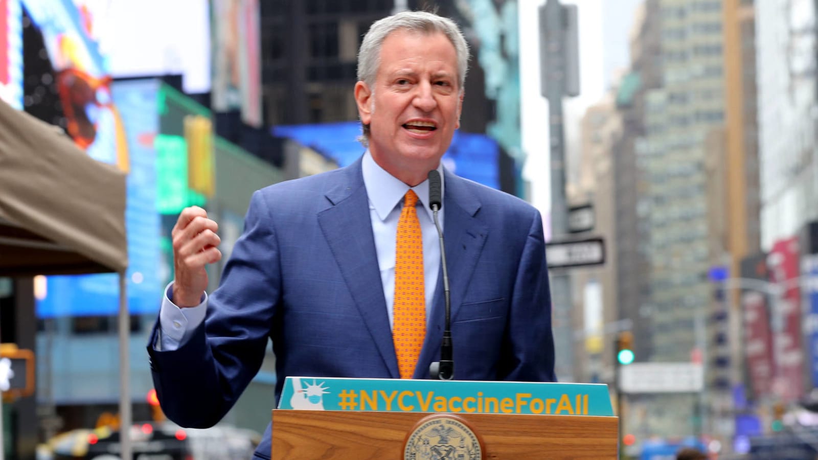 Bill de Blasio calls out Trae Young after Knicks’ loss to Hawks