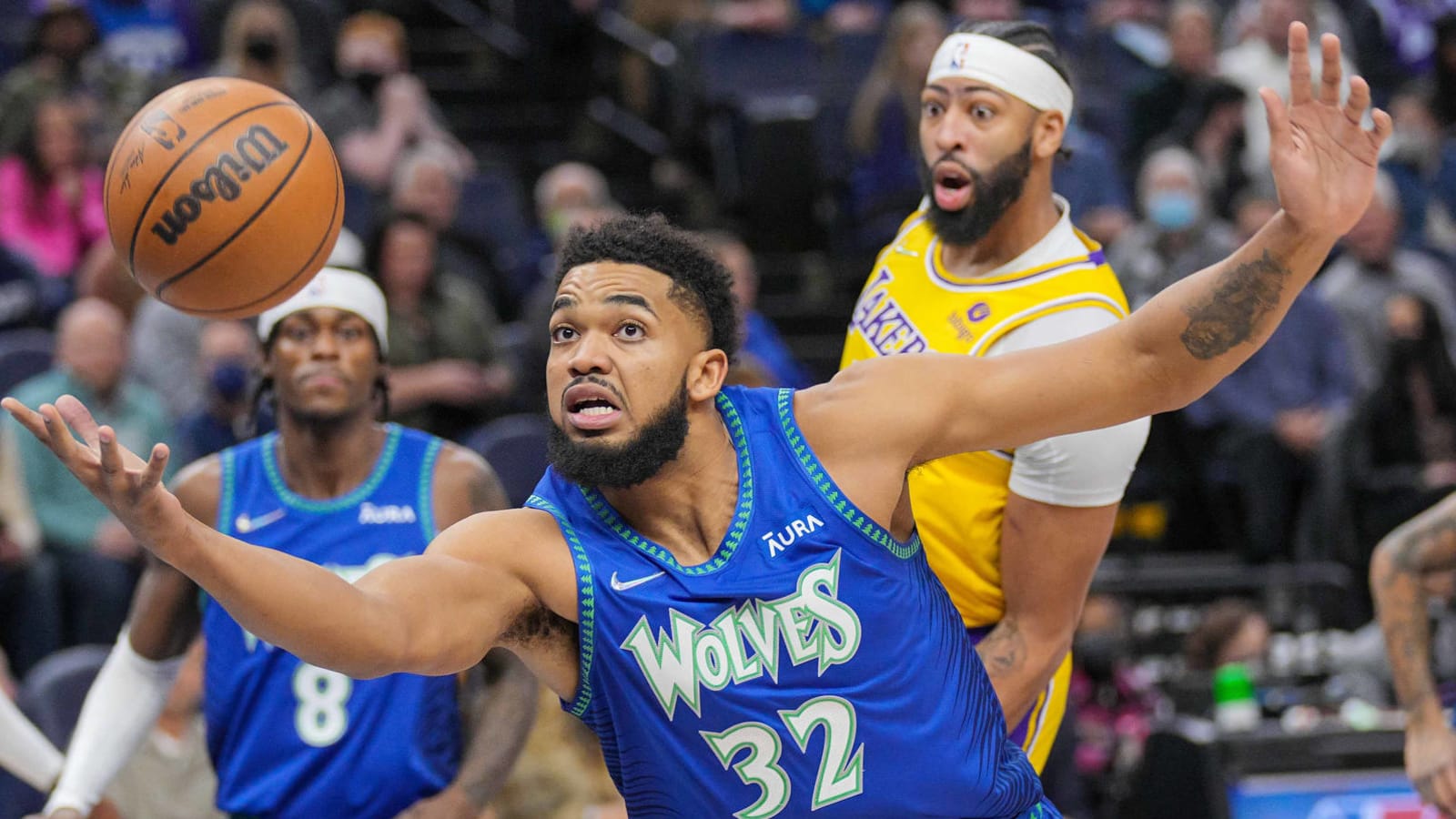 Lakers analysts critical of Wolves for win celebration