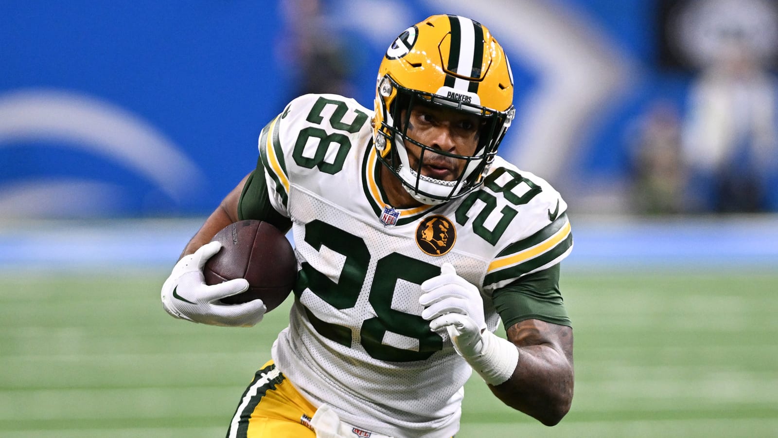 Eagles sign former NFC rival running back