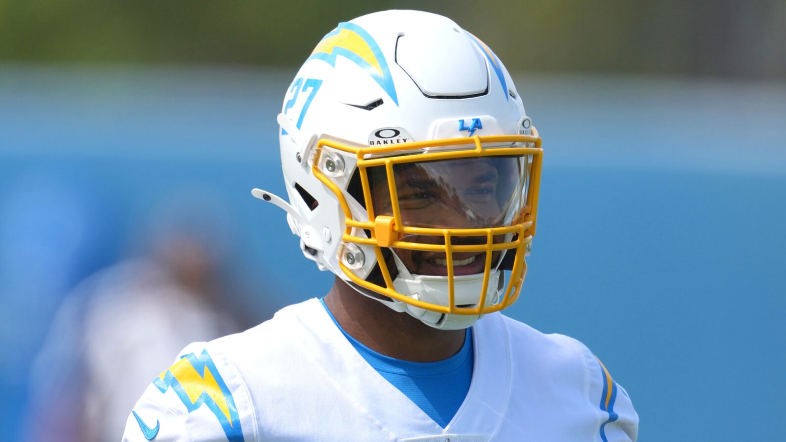 Chargers RB addition makes bold prediction about 2024 season