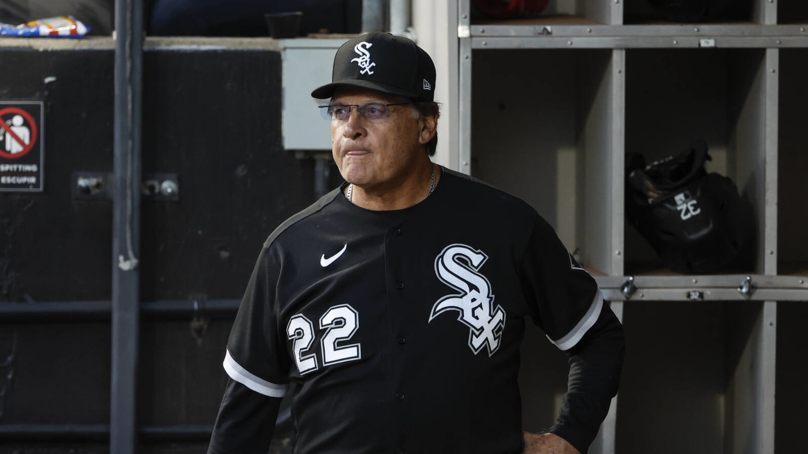 Guardians scoreboard lists La Russa as White Sox SS