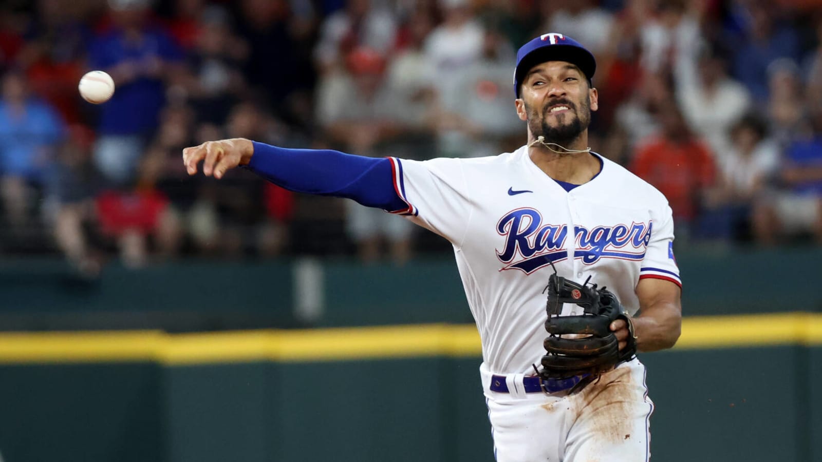 Watch: Rangers 2B Marcus Semien makes incredible diving stop, taking a run off the board in ALCS