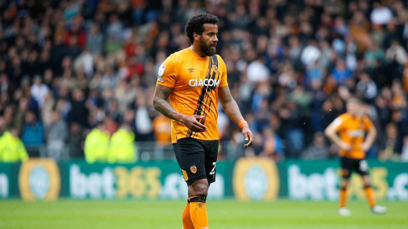 Tom Huddlestone scores winner in U21s Manchester derby