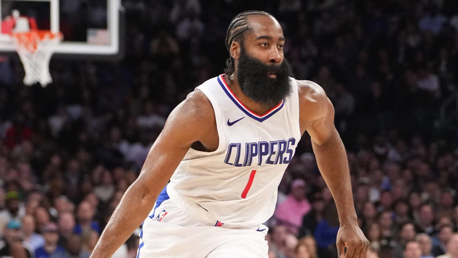 Clippers' fourth-quarter collapse spoils James Harden's debut