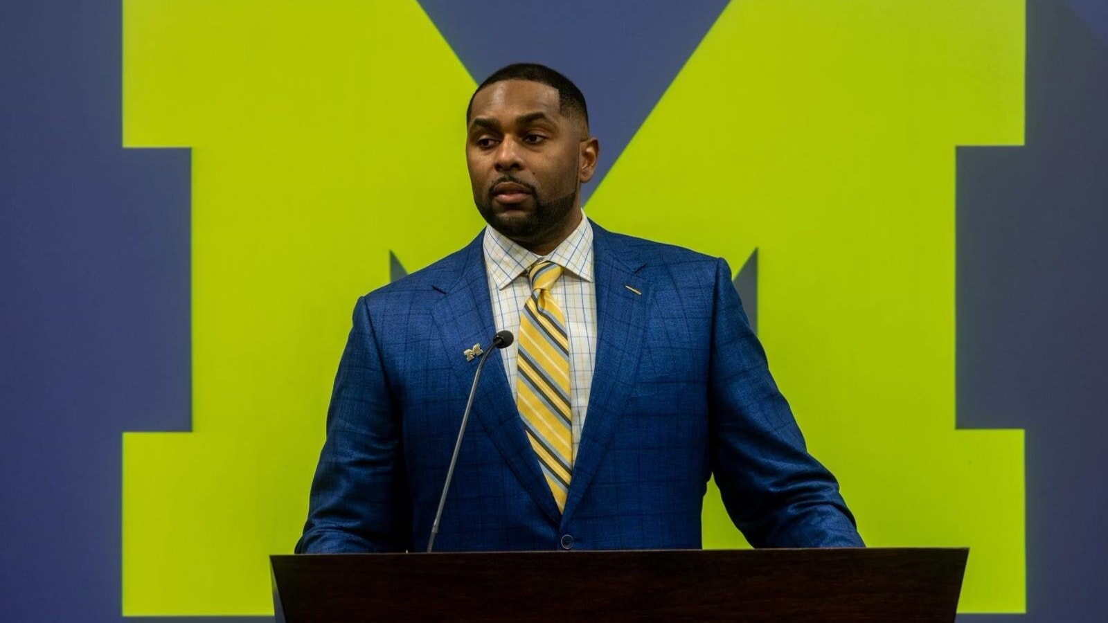 Michigan needs a defensive coordinator and new HC Sherrone Moore has a connection to a Vols assistant coach