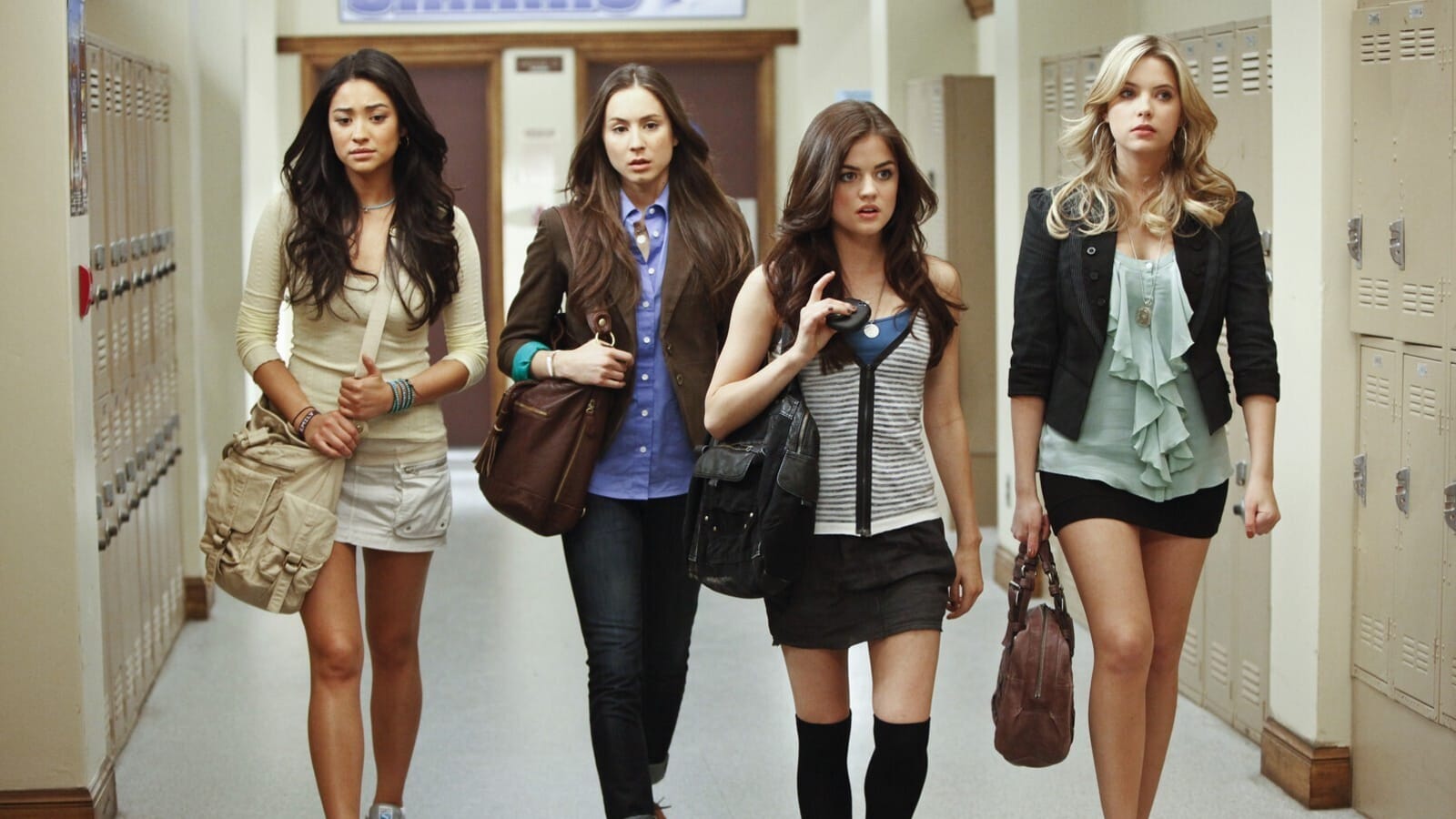 Lucy Hale shares 'Pretty Little Liars' cast has been "toying around with the idea" of a reunion