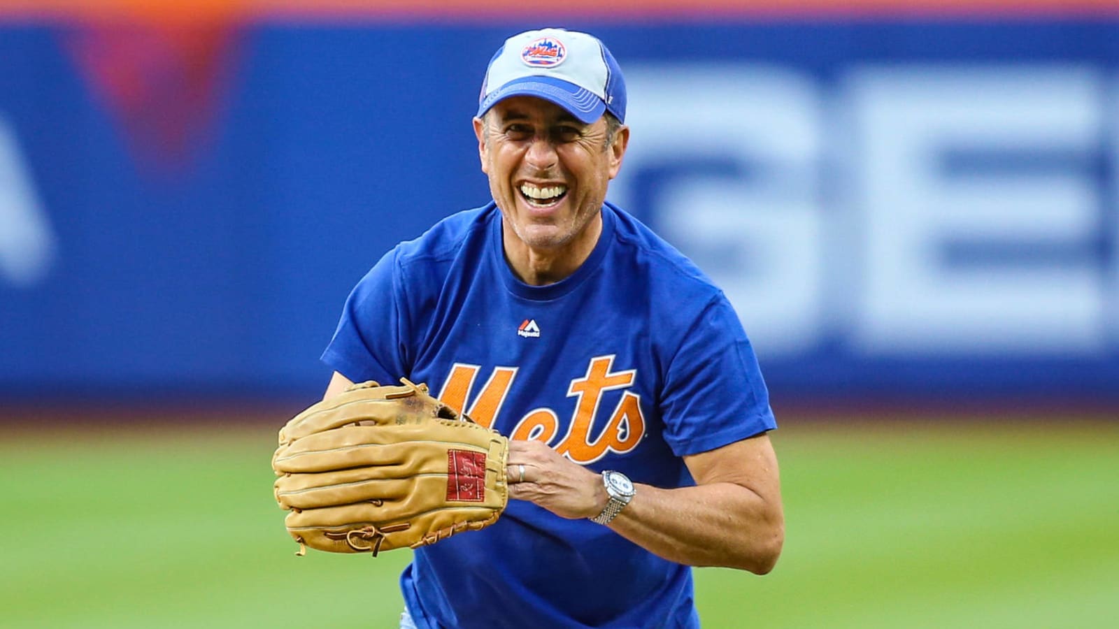 Jerry Seinfeld offers accuracy tip to Mets announcer during game