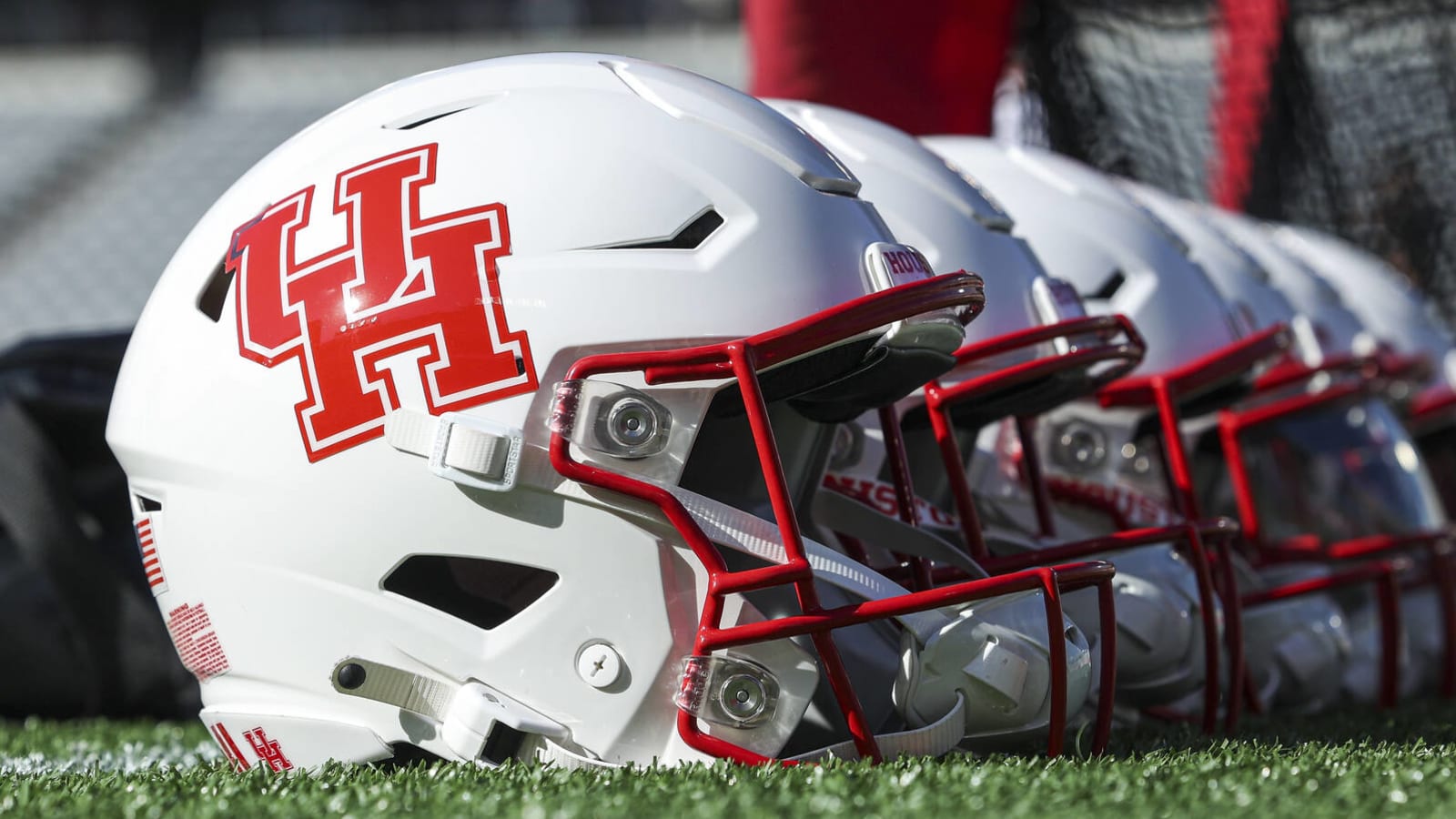 Houston Cougars ignoring NFL's cease-and-desist letter regarding uniforms