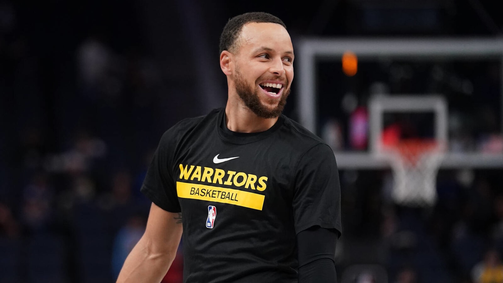Warriors' Steph Curry asked NFL legends about playing past 35